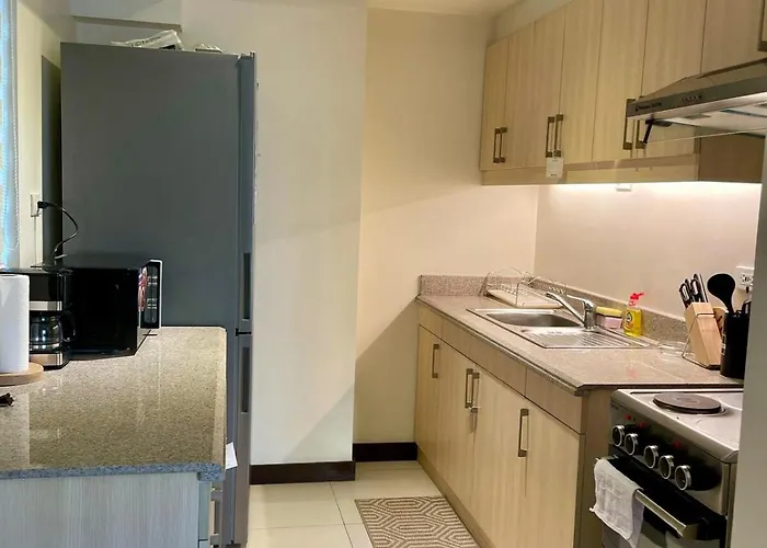 Apartment 5 Star Luxury - Metro Manila