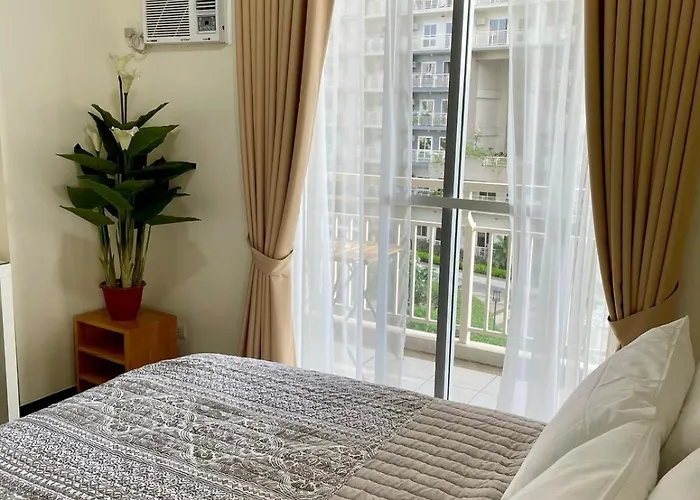 5 Star Luxury - Metro Apartment Manila