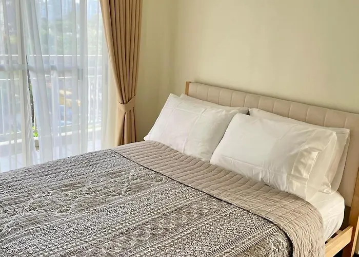 5 Star Luxury - Metro Apartment Manila